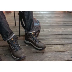 Columbia Newton Ridge Plus Ii