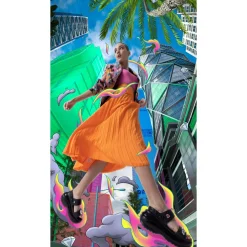 Crocs Classic Mega Crush Sandal