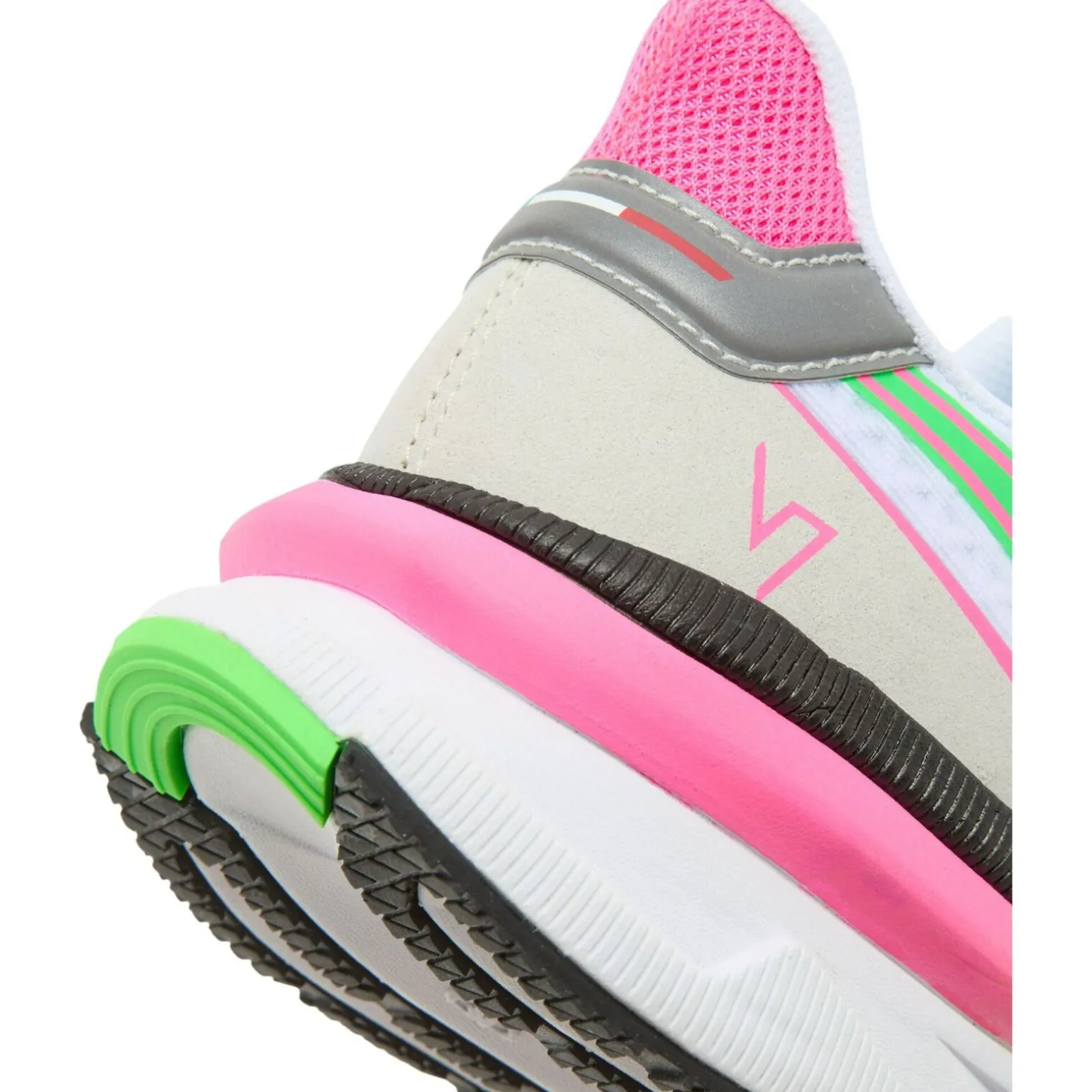Diadora Atomo V7000 W