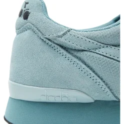 Diadora Camaro Manifesto