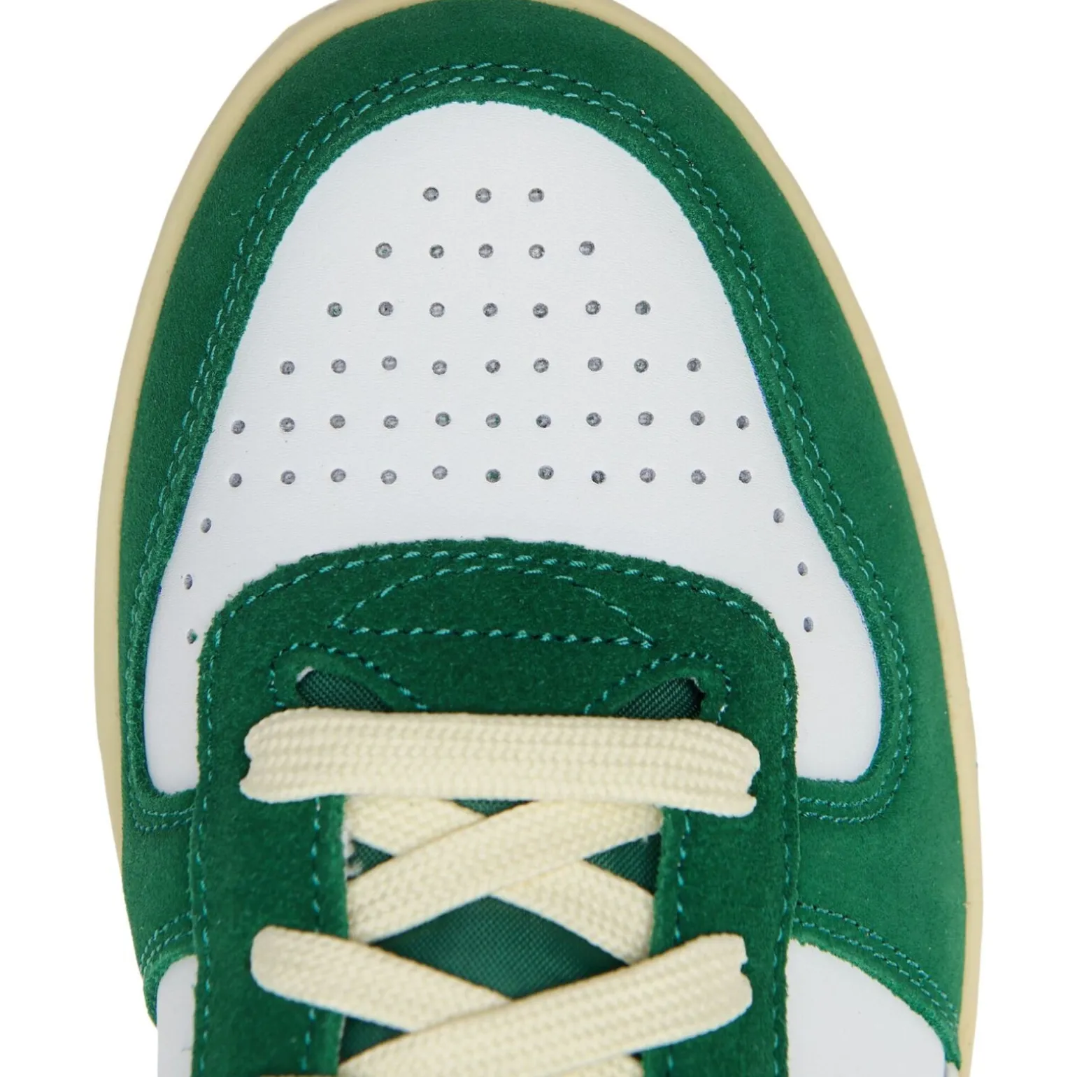 Diadora Magic Basket Low Suede Leather