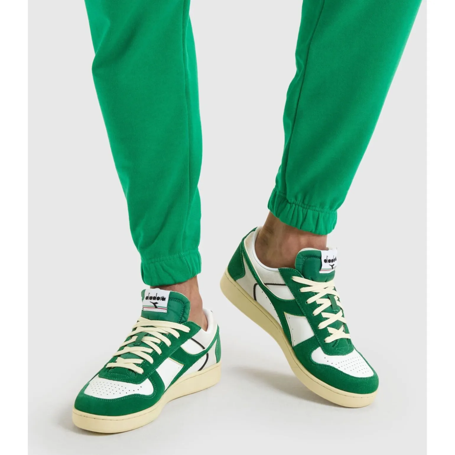 Diadora Magic Basket Low Suede Leather