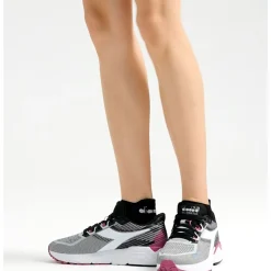 Diadora Mythos Blushield Vigore Women's