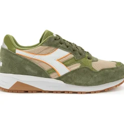 Diadora N902