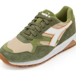 Diadora N902