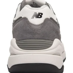 New Balance M5740