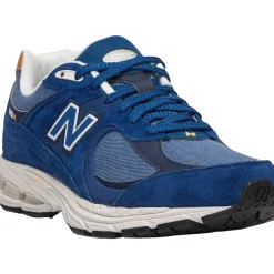 New Balance M2002
