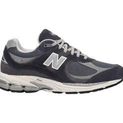 New Balance M2002