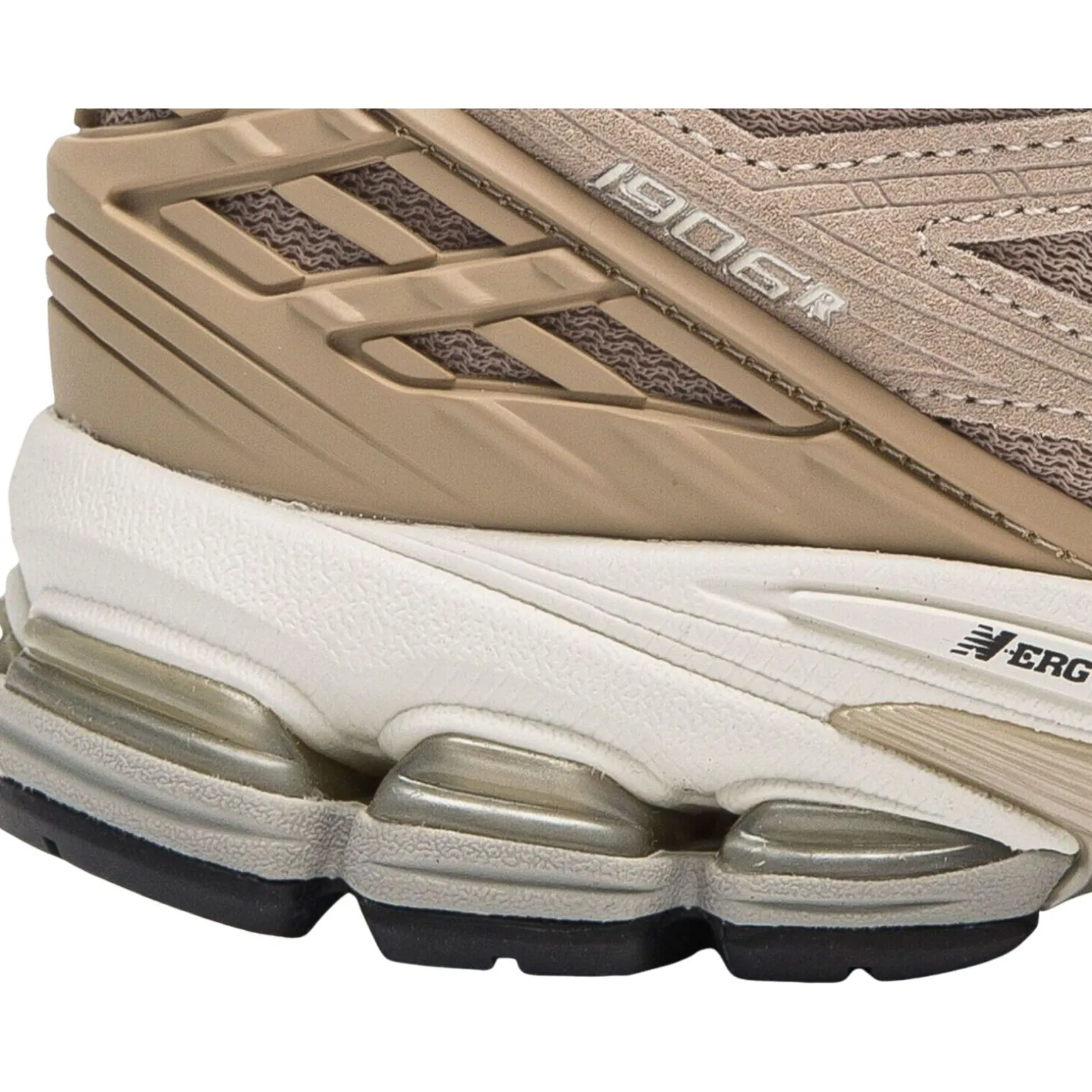 New Balance M1906