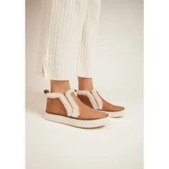 Toms Leather Faux Fur Women's Bryce Sneaker